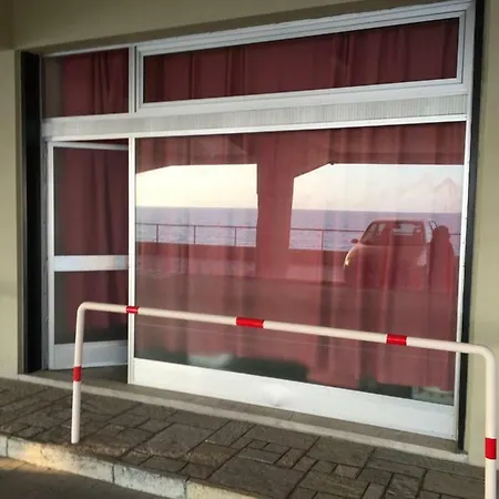 Marina Di Caponero