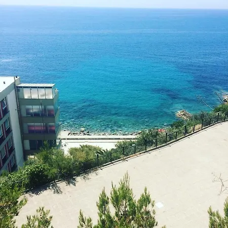 Apartment Marina Di Caponero *